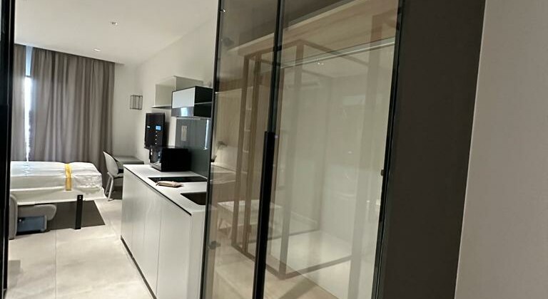 Studio 2