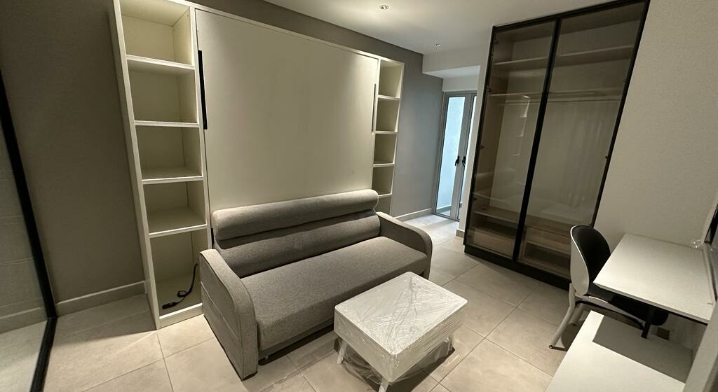 Middle Room
