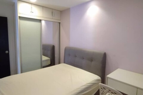 Middle Bedroom SOHO Type B